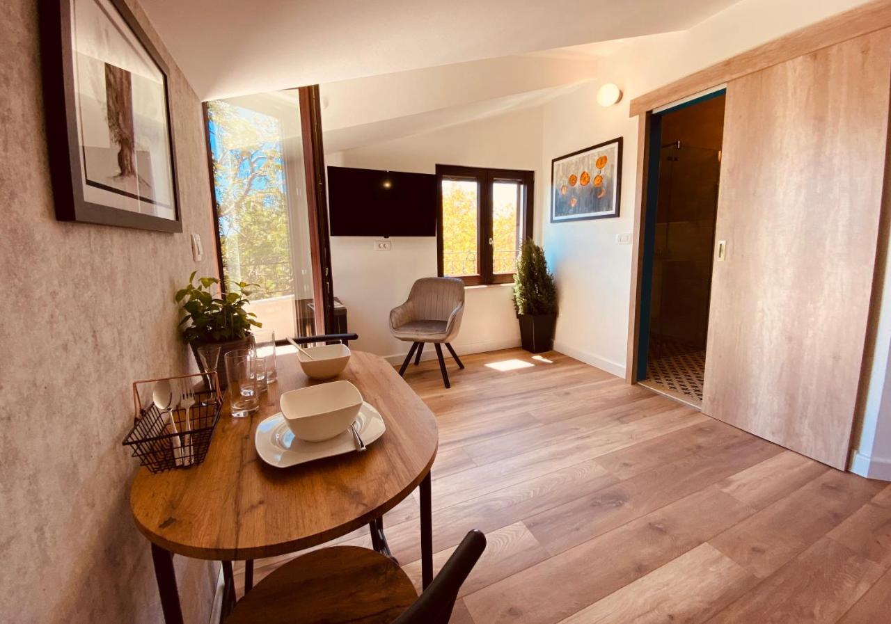 Boutique Rooms Mare Fabulas Rovinj Exterior photo