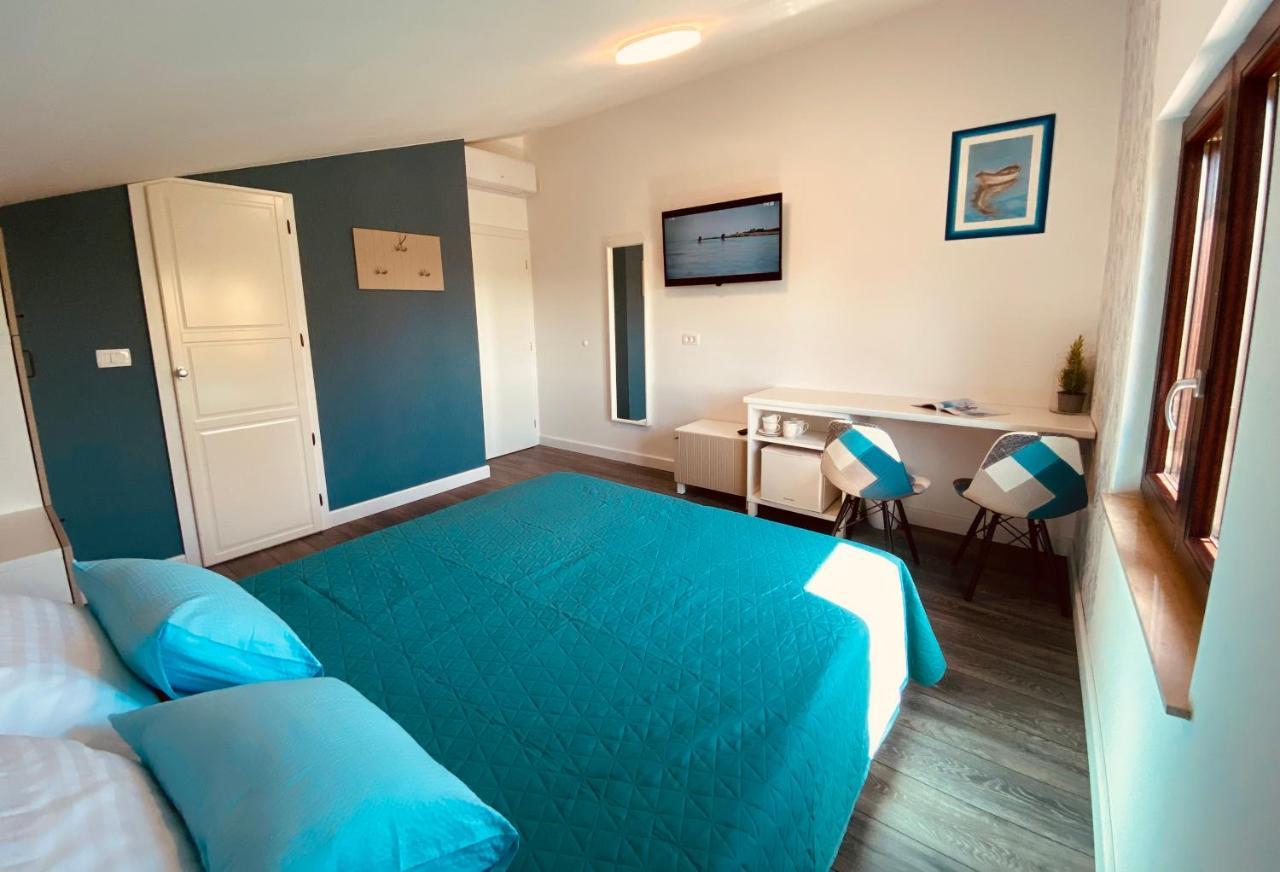 Boutique Rooms Mare Fabulas Rovinj Exterior photo