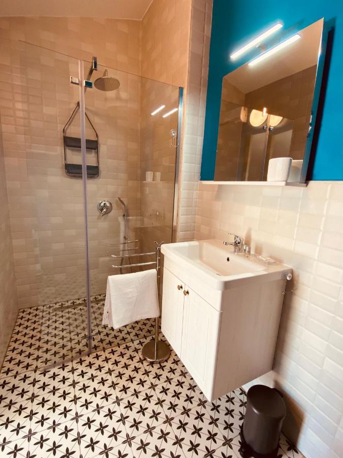 Boutique Rooms Mare Fabulas Rovinj Exterior photo