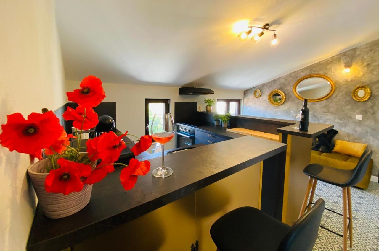 Boutique Rooms Mare Fabulas Rovinj Exterior photo